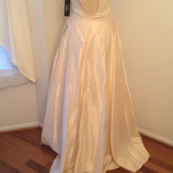 Lulus formal dress. NWT. XS or Small - Picture 9 of 16